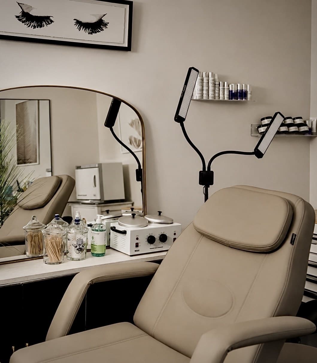 Lash room at The Ivy