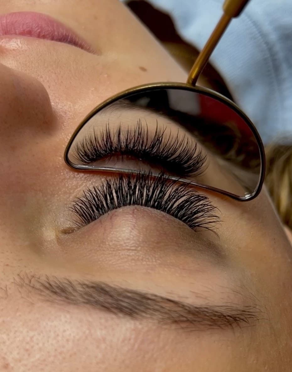 Lash Services gallery 2